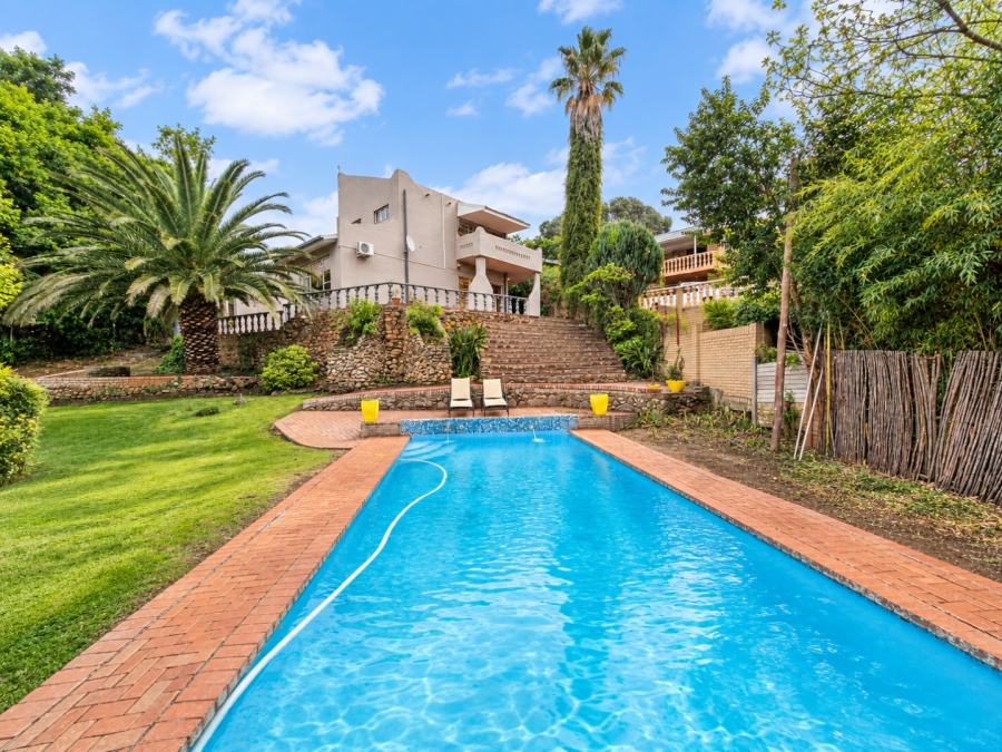 4 Bedroom Property for Sale in Heuwelsig Free State